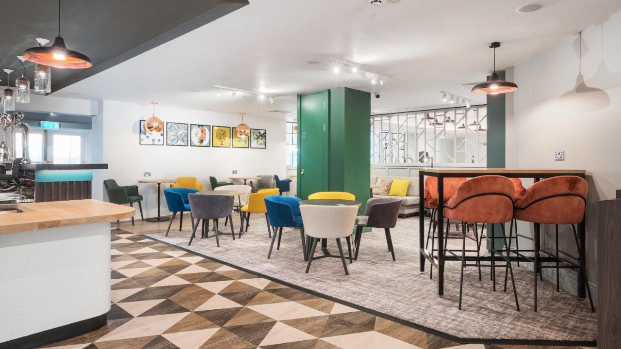 Holiday Inn Reading West By Ihg Exterior foto